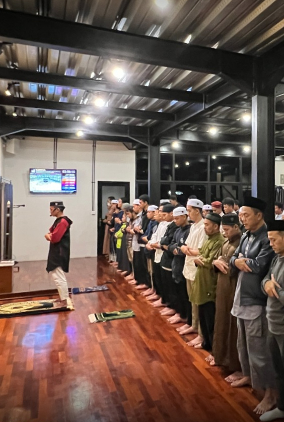Masjid Al Fath: Jasa & Layanan yang Membangun Kehidupan Berkelanjutan di Cilacap